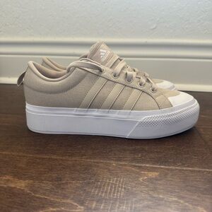 Adidas Bravada 2.0 Beige Platform Sneakers Women’s Size 9